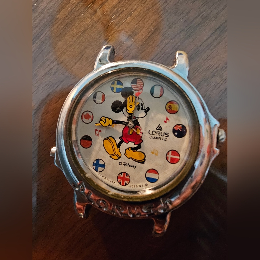 Lorus Quartz Mickey Mouse Quartz Watch